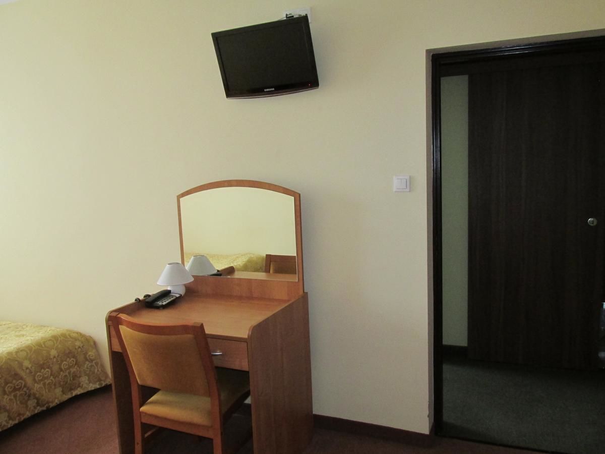 Отель Hotel Podkarpacki Boguchwała-25