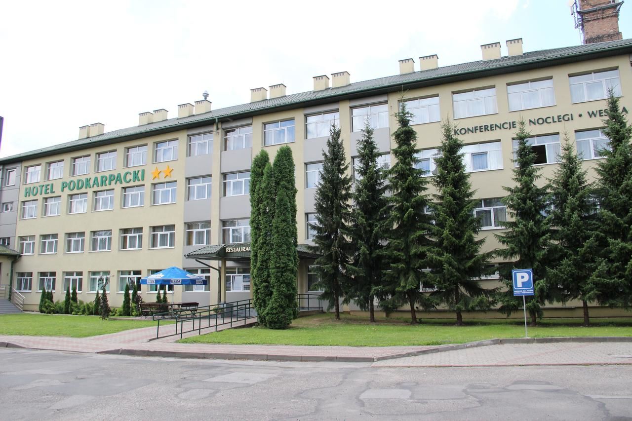 Отель Hotel Podkarpacki Boguchwała-37